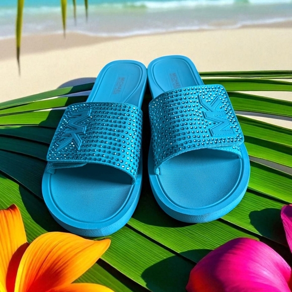 Michael Kors Pool Slide Ocean Blue Rhinestones 7 M (EUC) - Picture 1 of 9